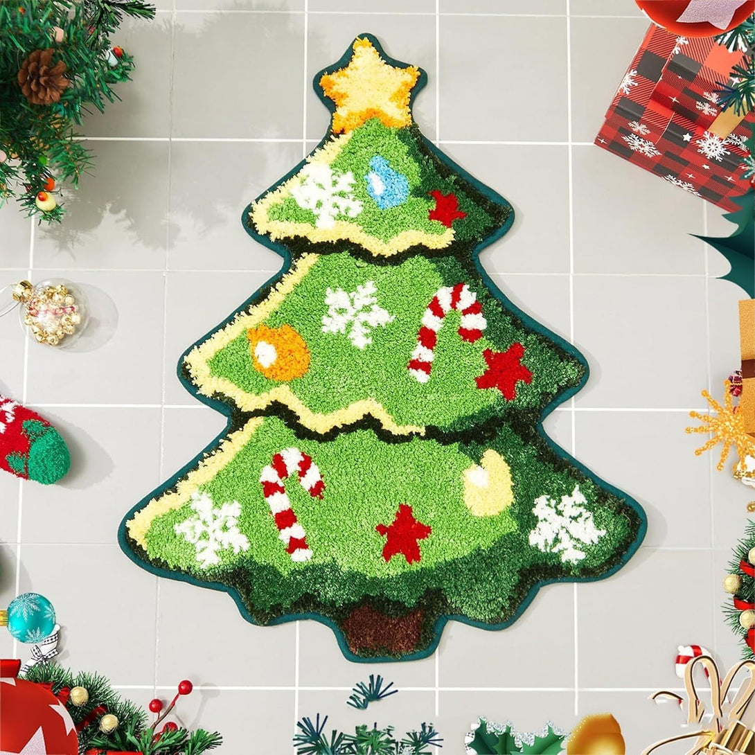 Christmas Tree Cashmere Mat – Nordic Design Holiday Floor Rug | BLYNTRA BLYNTRA