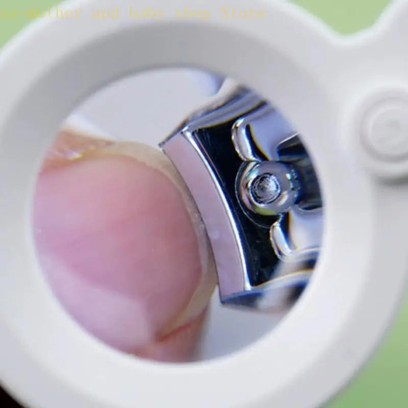 BLYNTRA™ LED Nail Clippers With Light – Precise, Safe & Easy Manicure BLYNTRA