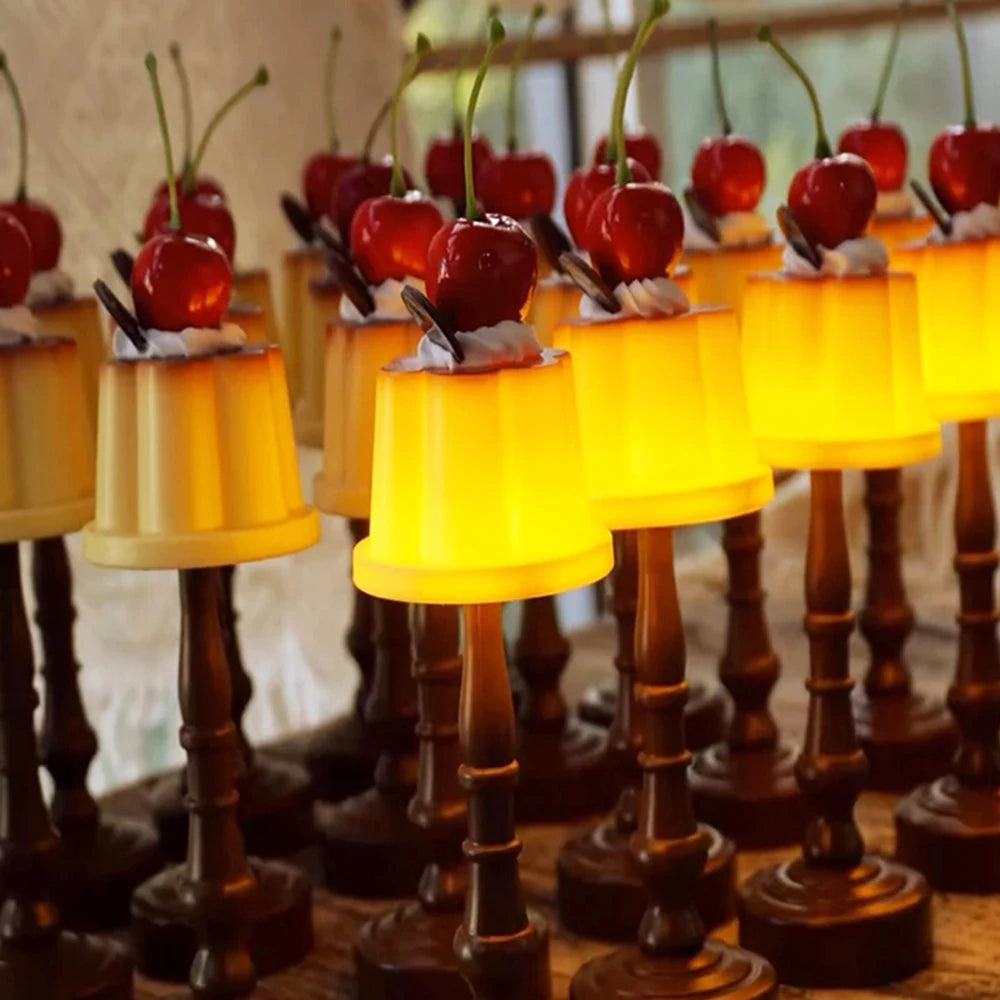 BLYNTRA Kawaii Pudding Night Light – LED Desk & Bedside Lamp BLYNTRA