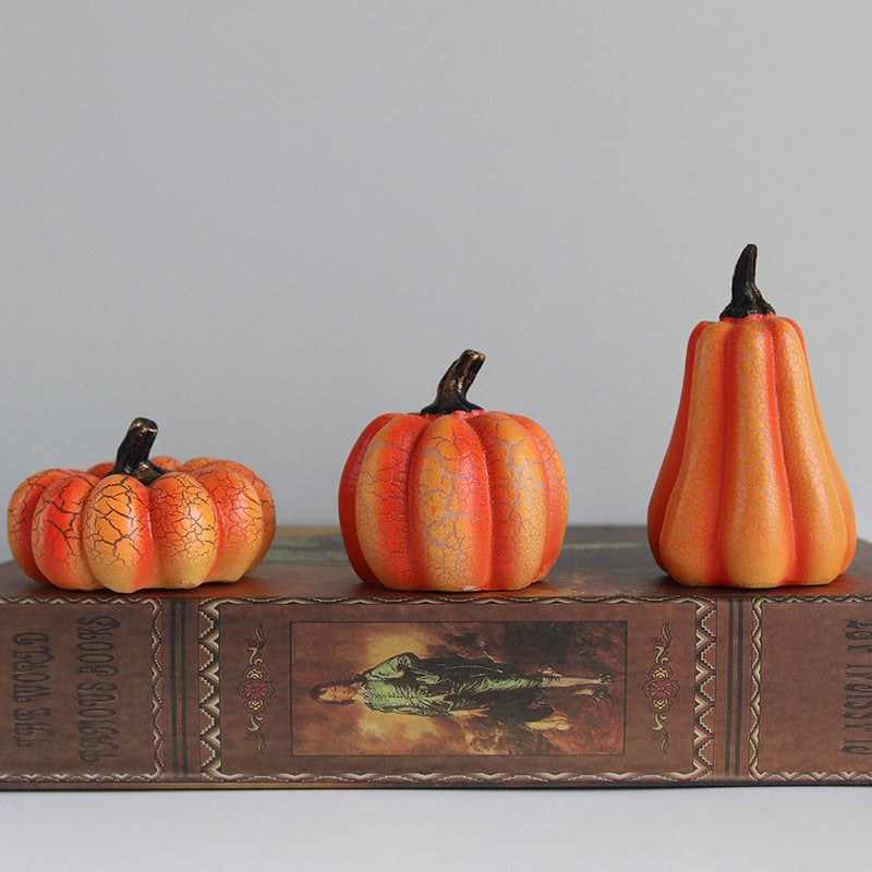 BLYNTRA Pumpkin Candle Lantern – Luminous Resin Halloween Decoration BLYNTRA