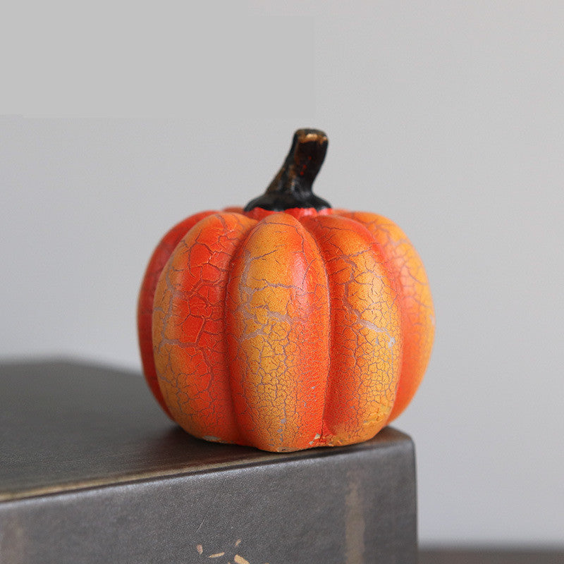 BLYNTRA Pumpkin Candle Lantern – Luminous Resin Halloween Decoration BLYNTRA